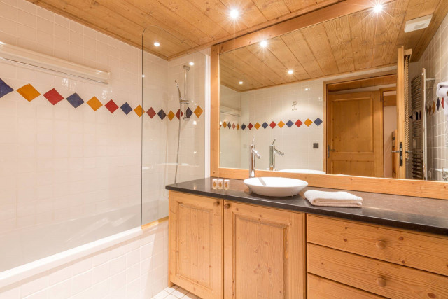 _clients_227344005_photos_22449m_30827436