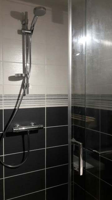 _lv_images__lot_0000000003_05_28319154