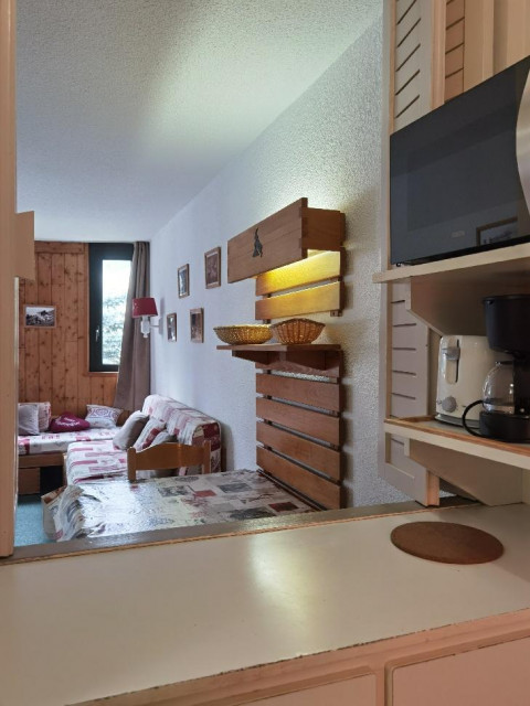 _lv_images__lot_0000000004_09_27409895 _lv_images__lot_0000000004_09_27409895