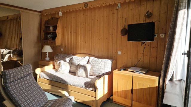 _lv_images__lot_0000000009_09_29110367