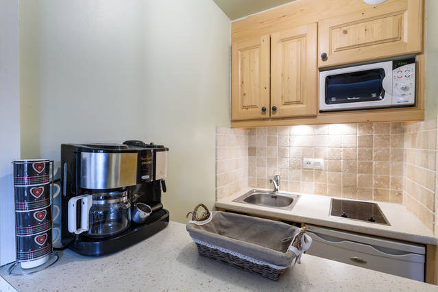 _lv_images__lot_0000000012_07_30142035