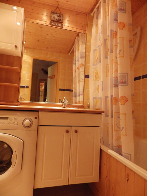 _lv_images__lot_0000000013_05_27708731