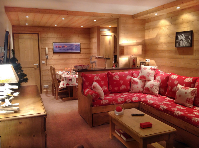 _lv_images__lot_0000000016_02_29667813