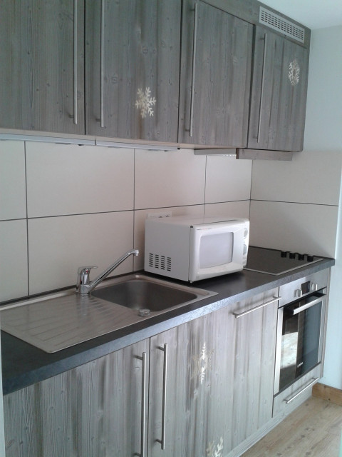 _lv_images__lot_0000000018_03_29767625