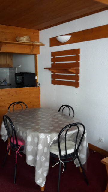 _lv_images__lot_0000000063_03_29607996 _lv_images__lot_0000000063_03_29607996