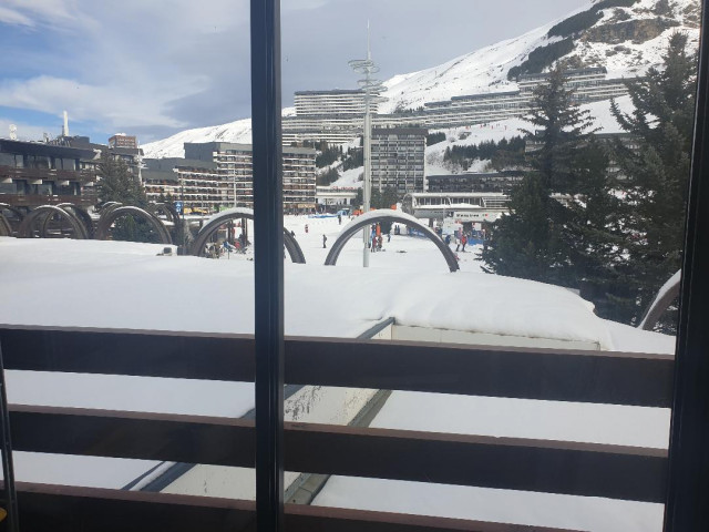 _lv_images__lot_0000000076_06_29051077 _lv_images__lot_0000000076_06_29051077