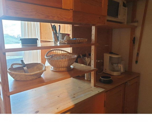 _lv_images__lot_0000000097_01_30012216