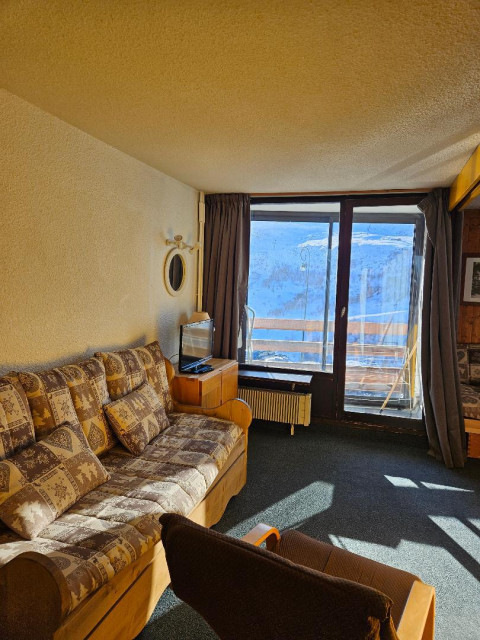 _lv_images__lot_0000000110_02_29568056