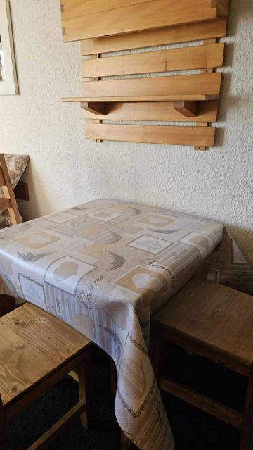 _lv_images__lot_0000000110_09_32371601 _lv_images__lot_0000000110_09_32371601