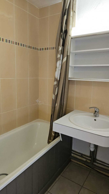 _lv_images__lot_0000000127_16_29408080