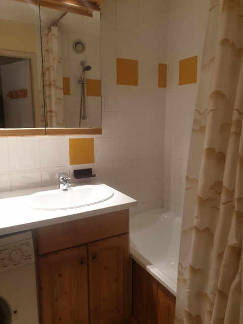 _lv_images__lot_0000000133_10_28299918 _lv_images__lot_0000000133_10_28299918