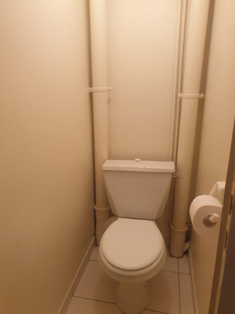 _lv_images__lot_0000000133_11_27689393