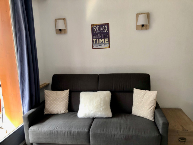 _lv_images__lot_0000000144_07_29169699