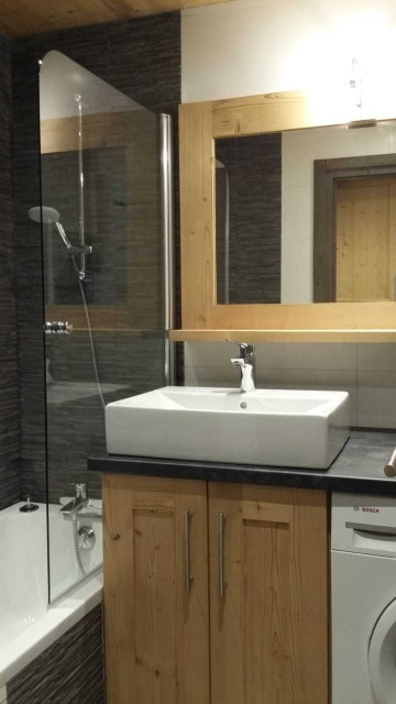 _lv_images__lot_0000000151_04_27409622 _lv_images__lot_0000000151_04_27409622