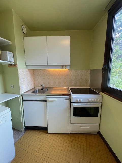 _lv_images__lot_0000000152_04_29427981