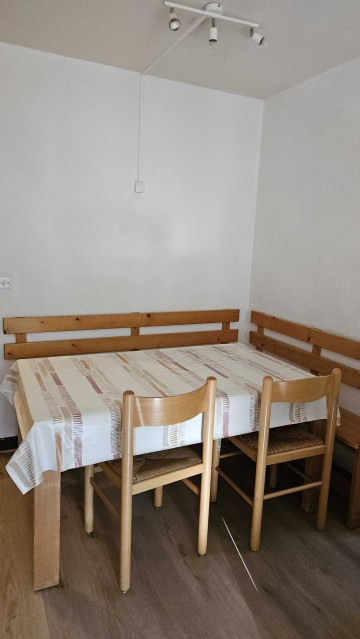 _lv_images__lot_0000000152_09_29328387 _lv_images__lot_0000000152_09_29328387