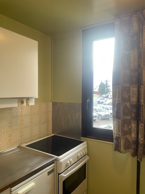 _lv_images__lot_0000000152_10_30105099