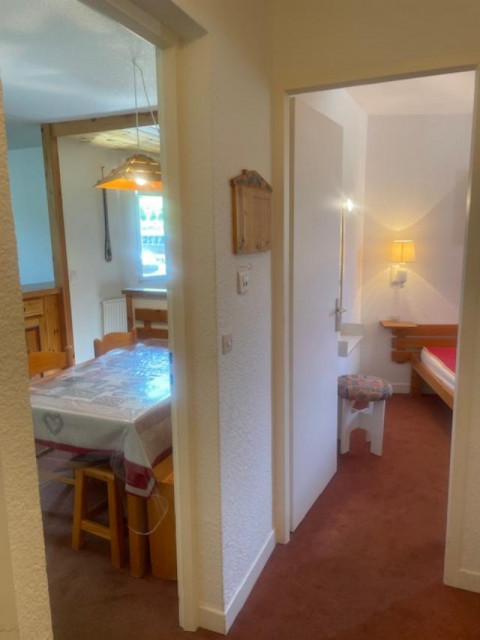 _lv_images__lot_0000000154_09_28992033