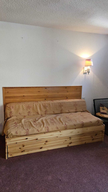 _lv_images__lot_0000000155_14_29328460 _lv_images__lot_0000000155_14_29328460