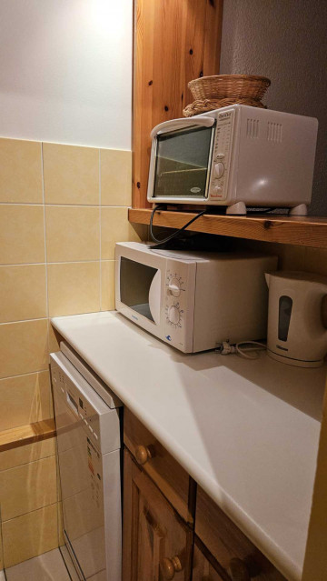 _lv_images__lot_0000000155_15_28633077