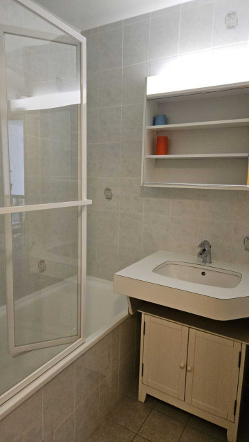 _lv_images__lot_0000000157_06_27838980