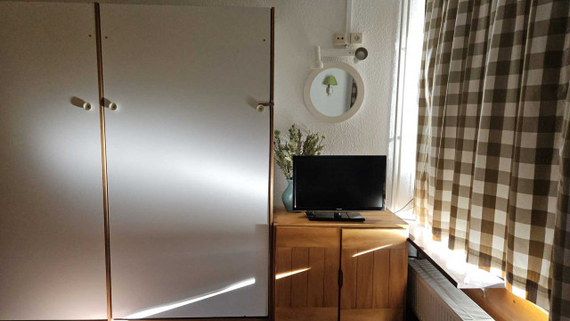 _lv_images__lot_0000000157_08_29527876 _lv_images__lot_0000000157_08_29527876