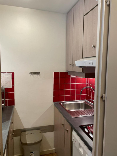 _lv_images__lot_0000000158_05_27708616