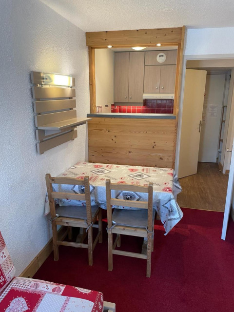 _lv_images__lot_0000000158_07_29808090