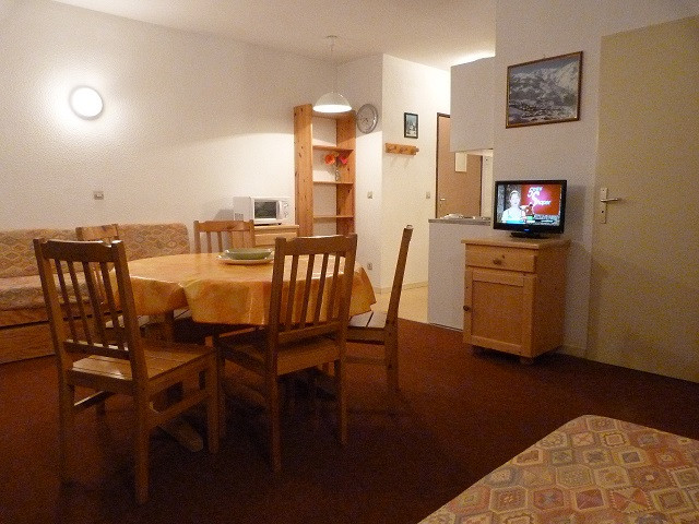 _lv_images__lot_0002000004_01_29506473