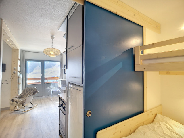 _lv_images__lot_0002000008_11_29505693