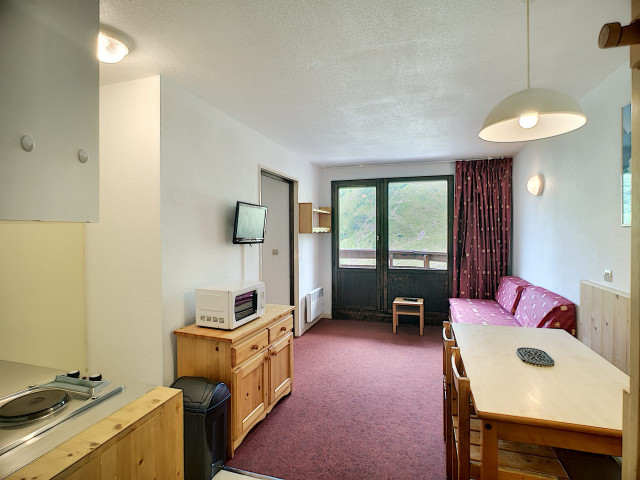 _lv_images__lot_0002000016_02_30161569