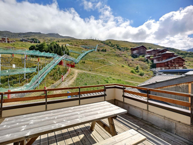 _lv_images__lot_0002000025_13_32136470