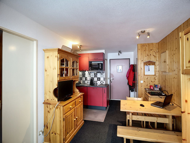 _lv_images__lot_0002000034_01_32199036