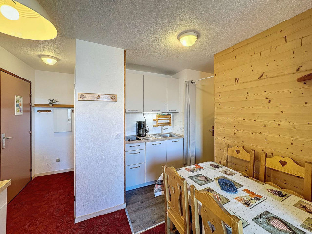 _lv_images__lot_0002000045_09_29285340