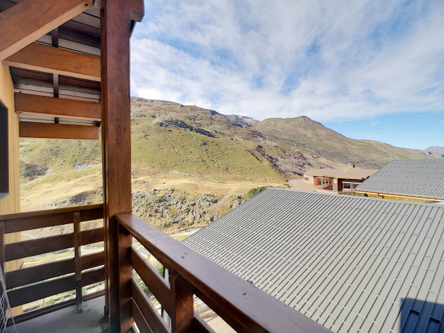 _lv_images__lot_0002000045_12_30202744