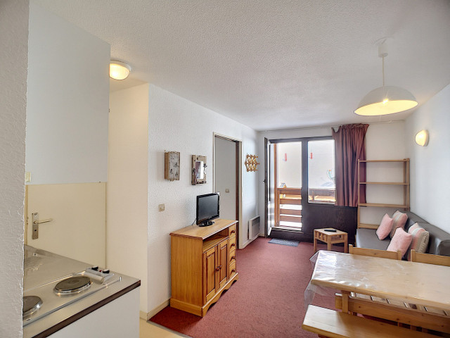 _lv_images__lot_0002000049_01_29227041