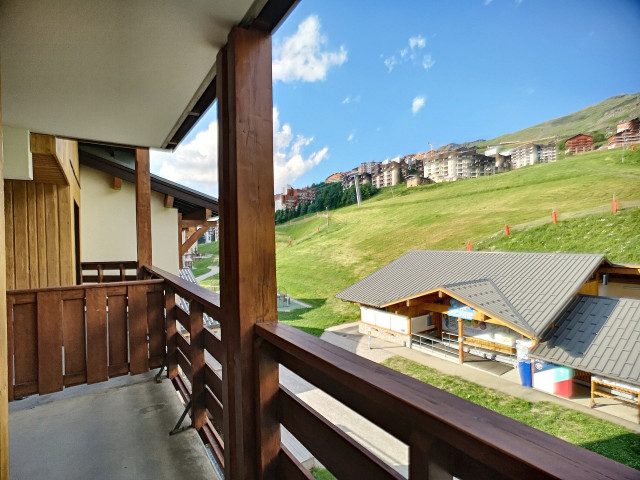 _lv_images__lot_0002000049_13_32285021
