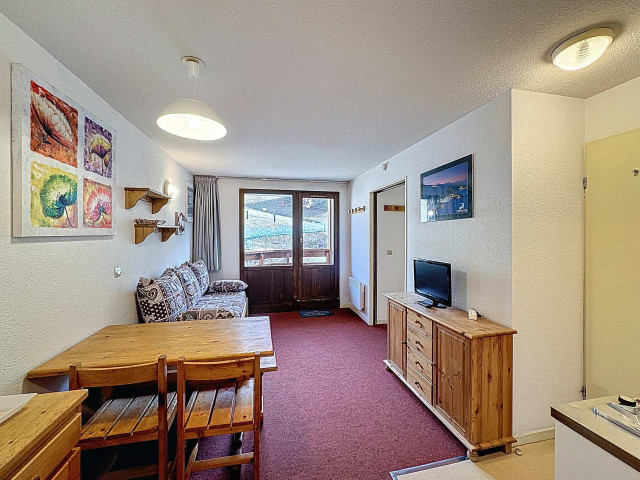 _lv_images__lot_0002000050_05_29148132