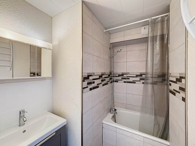 _lv_images__lot_0002011210_08_29047334 _lv_images__lot_0002011210_08_29047334