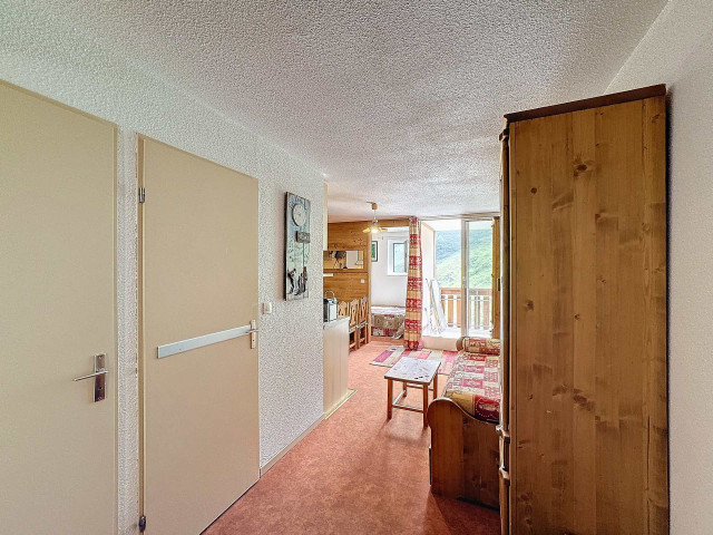 _lv_images__lot_0002011606_09_30085496