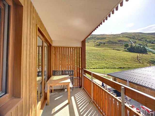 _lv_images__lot_0002020017_12_28415519