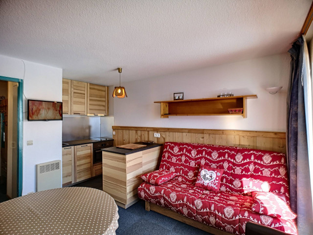 _lv_images__lot_0002020044_02_30183028