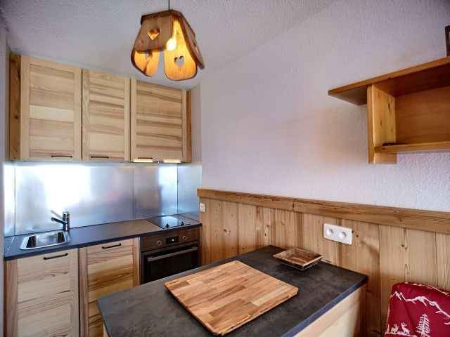 _lv_images__lot_0002020044_03_29147677