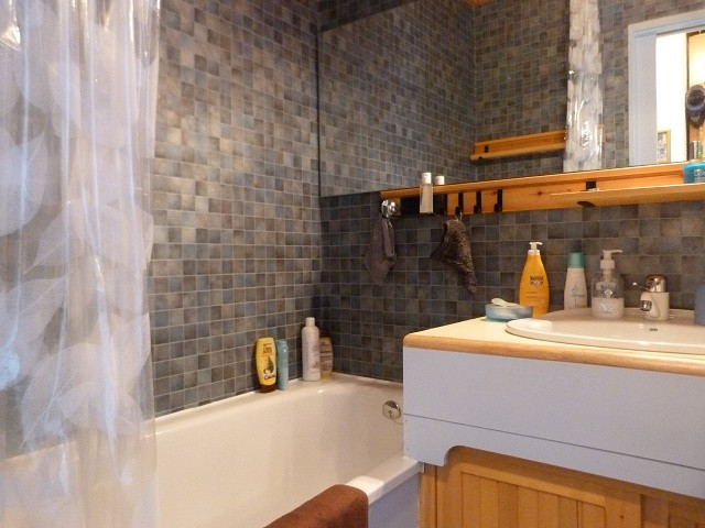 _lv_images__lot_0002030048_07_29705237