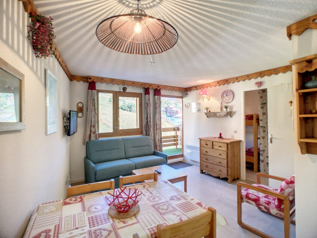 _lv_images__lot_0002030062_01_28297730 _lv_images__lot_0002030062_01_28297730