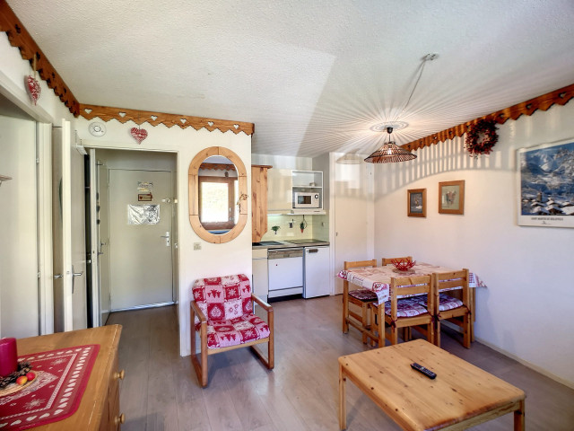 _lv_images__lot_0002030062_02_27515296 _lv_images__lot_0002030062_02_27515296