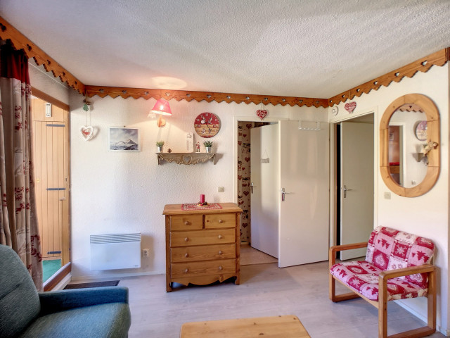 _lv_images__lot_0002030062_04_29030197 _lv_images__lot_0002030062_04_29030197