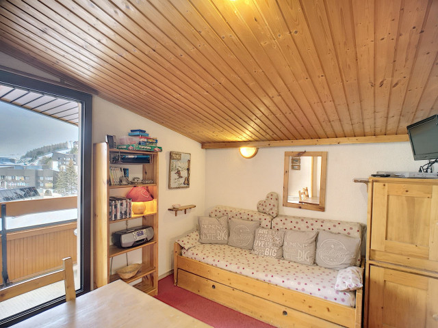 _lv_images__lot_0002040057_06_27591416 _lv_images__lot_0002040057_06_27591416