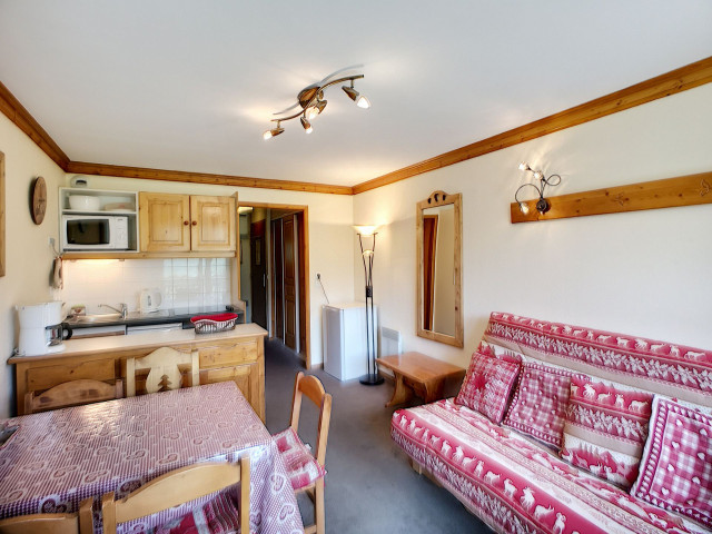 _lv_images__lot_0002050910_02_28472561 _lv_images__lot_0002050910_02_28472561