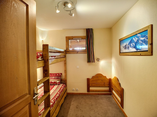 _lv_images__lot_0002050910_07_28102498 _lv_images__lot_0002050910_07_28102498